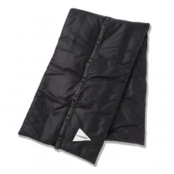 And Wander PRIMALOFT Rip Muffler (Black)