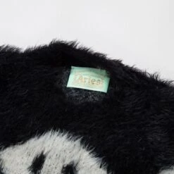 Aries Bodypaint Knit Jumper (Black/Beige) -Streetwear Store aries bodypaint knit jumper black beige fsar20040 2