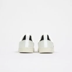 Juniors' Véja V-10 Velcro CWL (White/Black) -Streetwear Store juniors veja v 10 velcro cwl white black cxv072565j 4 1