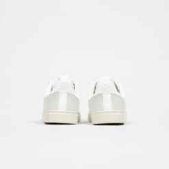 Juniors' Véja V-10 Velcro CWL (White/Natural) -Streetwear Store juniors veja v 10 velcro cwl white natural cxv072722j 3