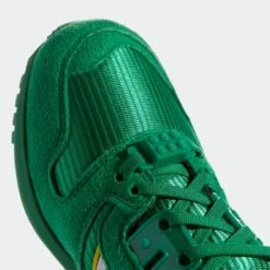 Kids' Adidas Originals X LEGO ZX 8000 J 'Bricks' (Green/Footwear White/Green) -Streetwear Store kids adidas originals x lego zx 8000 j bricks green footwear white green 1