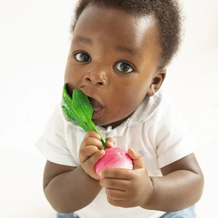 Oli & Carol Ramona The Radish Teether 5 Oli & Carol Ramona The Radish Teether - Image 3