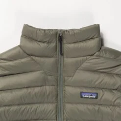 Streetwear Store -Streetwear Store patagonia down sweater jacket basin green 84675 bsng 0001 1
