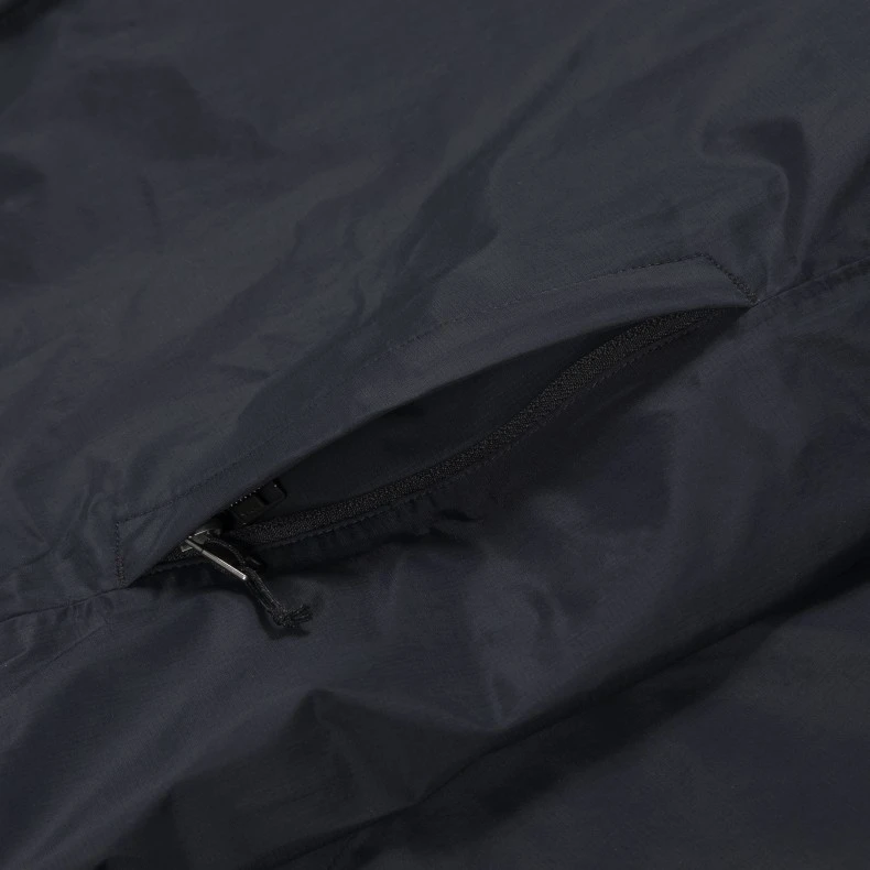 Patagonia Torrentshell 3L Rain Jacket (Black) 6 Patagonia Torrentshell 3L Rain Jacket (Black) - Image 4