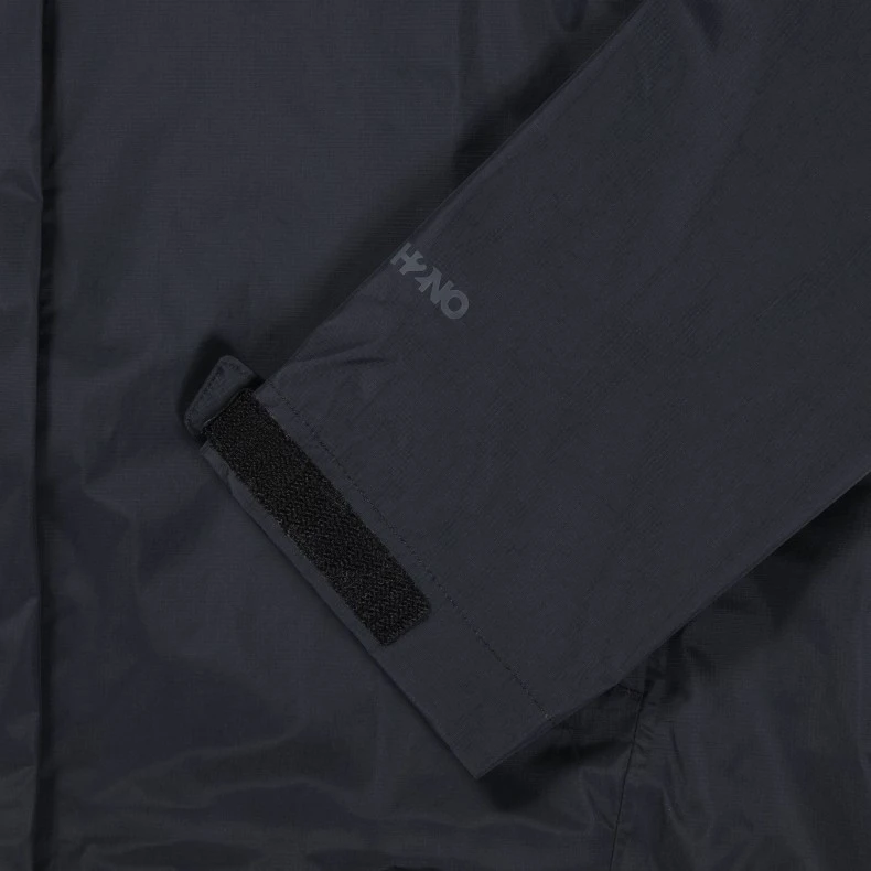 Patagonia Torrentshell 3L Rain Jacket (Black) 7 Patagonia Torrentshell 3L Rain Jacket (Black) - Image 5