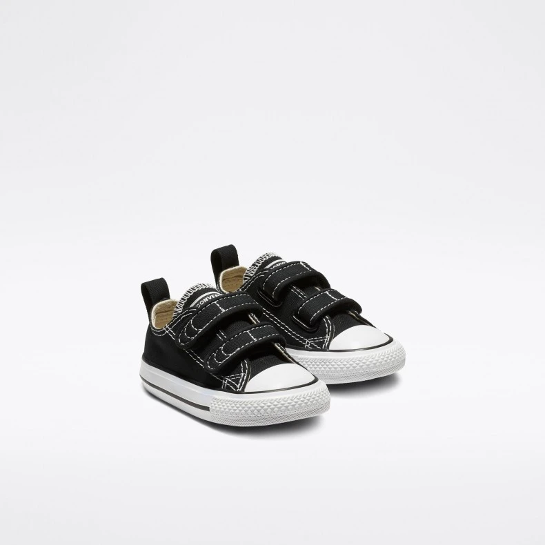 Toddlers' Converse Chuck Taylor All Star 2V Ox (Black) 6 Toddlers' Converse Chuck Taylor All Star 2V Ox (Black) - Image 4