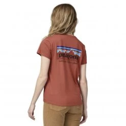 Women's Patagonia P-6 Mission Organic T-Shirt (Burl Red) -Streetwear Store women s patagonia p 6 mission organic t shirt burl red 37560 burd 0003 3