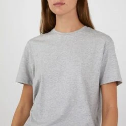 Women's Sunspel Boy Fit Crew Neck T-Shirt (Grey Melange) -Streetwear Store women s sunspel boy fit crew neck t shirt grey melange wtsh0087m gyaa 0002 2