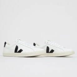 Women's Véja Esplar Logo Leather (Extra White/Black) -Streetwear Store women s veja esplar logo leather extra white black eo020005a 3